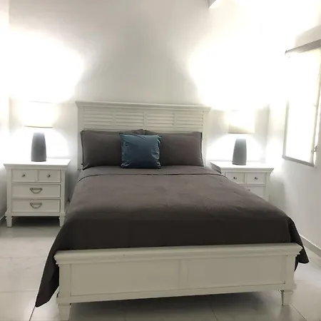 Villa 101E Jolly Harbour
